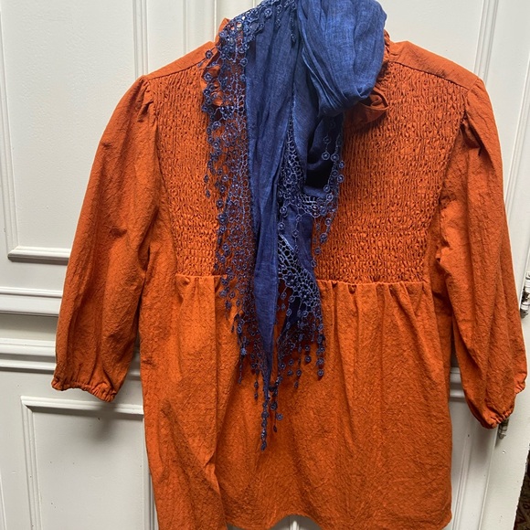 Chic Orange Ruffled Blouse - Picture 5 of 5